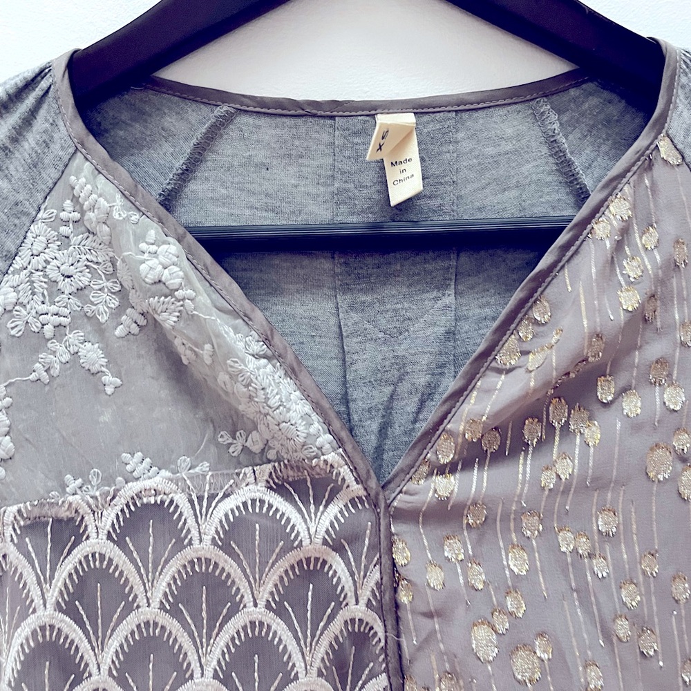 Anthropologie Tiny Mixed Media Patchwork Gray Top… - image 6